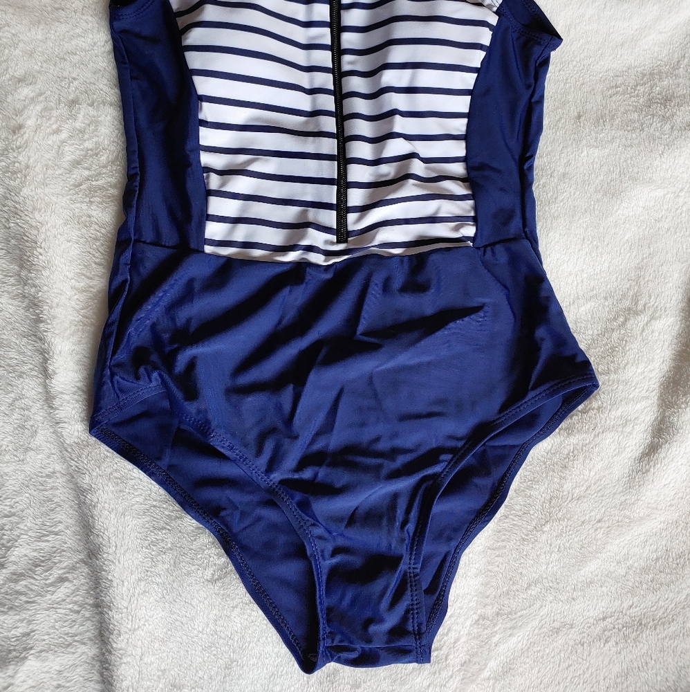 Navy Blue One Piece Swim suit Size Small - Picture 4 of 4